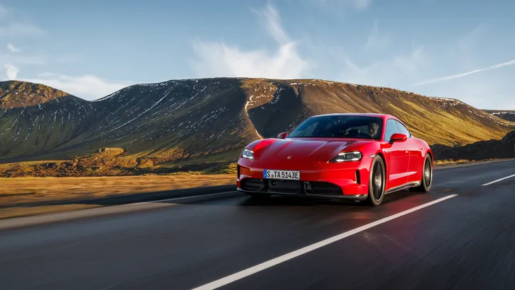 Porsche expands list of Taycan models to seventeen